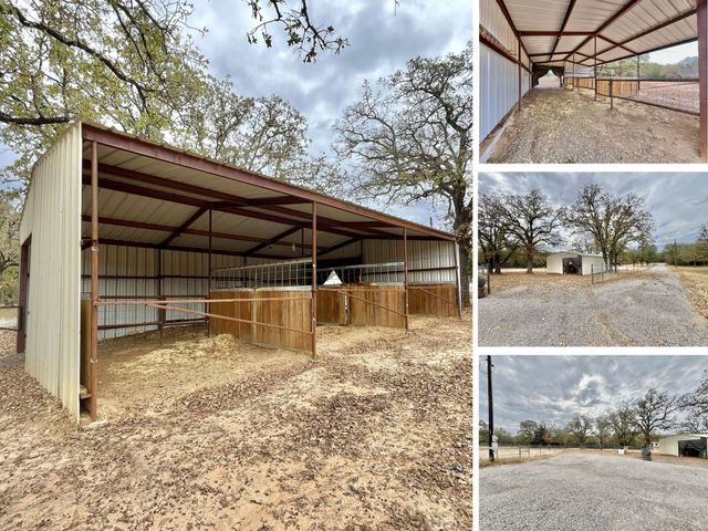 245 Spring Creek Court, Paradise, TX 76073