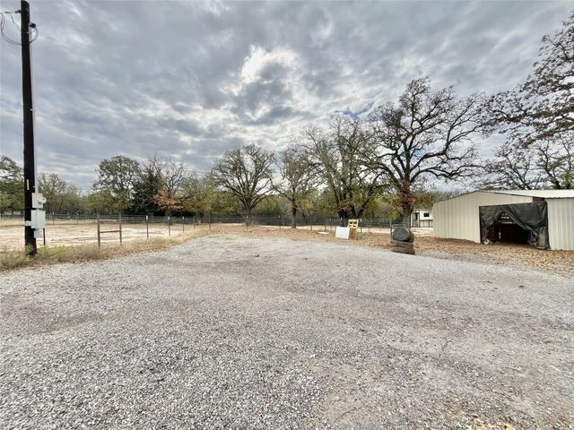 245 Spring Creek Court, Paradise, TX 76073