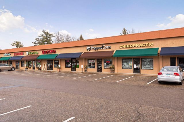 5697 Green Circle Drive 219, Minnetonka, MN 55343