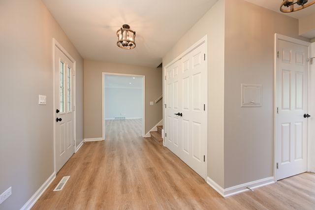 8307 Concord Drive, Bull Valley, IL 60098