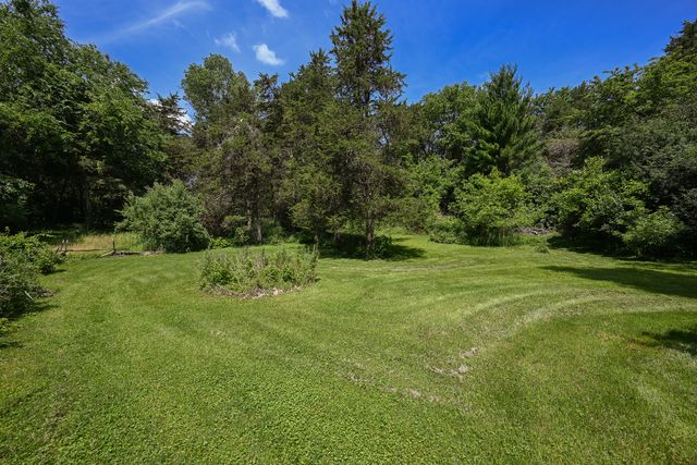 8307 Concord Drive, Bull Valley, IL 60098