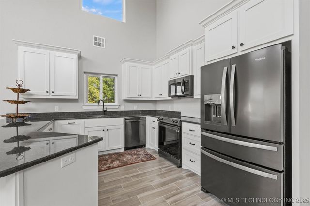 5122 SR 70 E, Durant, OK 74701