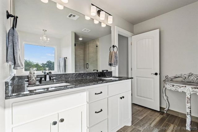 5122 SR 70 E, Durant, OK 74701