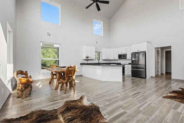 5122 SR 70 E, Durant, OK 74701