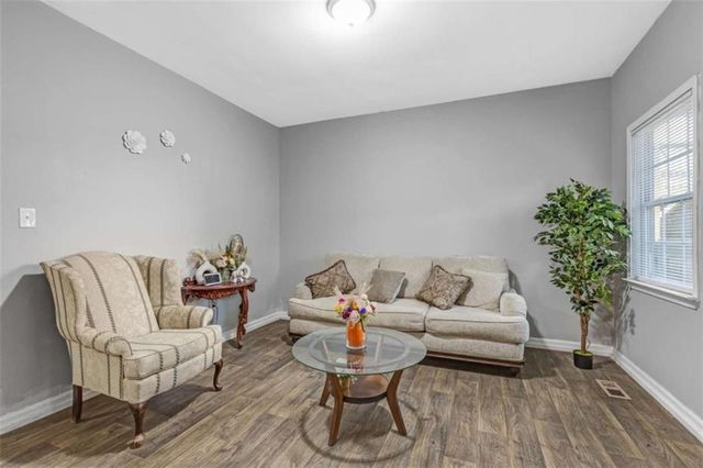 2142 M L King Jr Drive, Atlanta, GA 30310