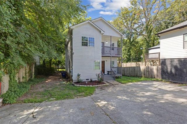 2142 M L King Jr Drive, Atlanta, GA 30310