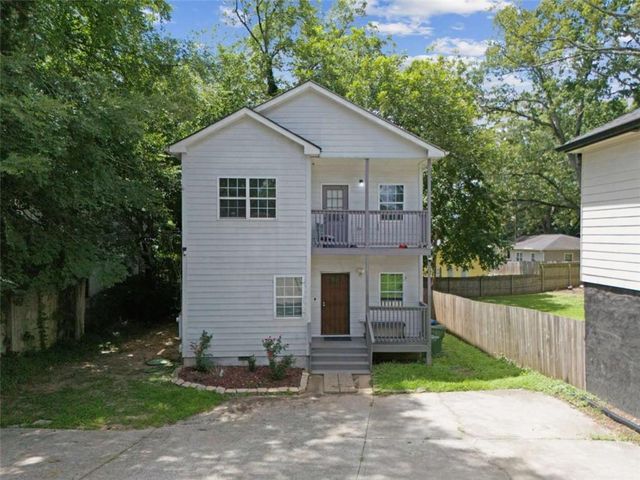 2142 M L King Jr Drive, Atlanta, GA 30310
