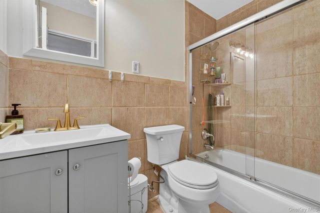 14 Jerome Drive, Cortlandt Manor, NY 10567