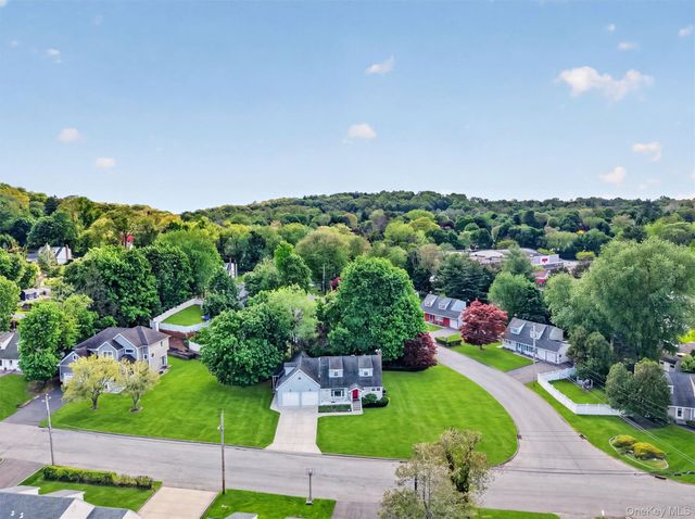 14 Jerome Drive, Cortlandt Manor, NY 10567