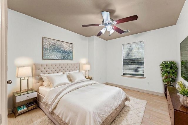 2905 Baer Street 6, Houston, TX 77020