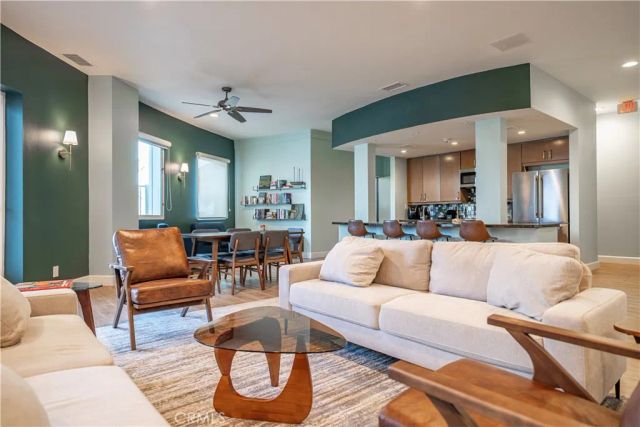 700 E Ocean Boulevard 3003, Long Beach, CA 90802