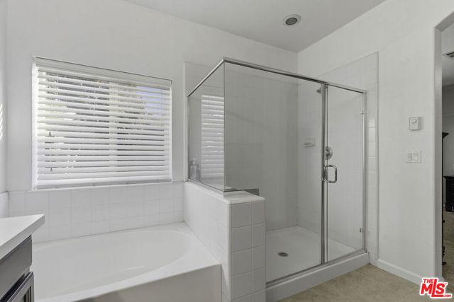 5805 Moonstone Peak Drive, Bakersfield, CA 93313