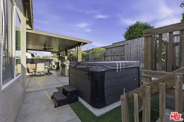 5805 Moonstone Peak Drive, Bakersfield, CA 93313