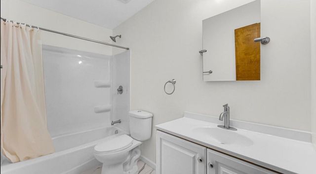 1439 Elm Court 1439, Schererville, IN 46375