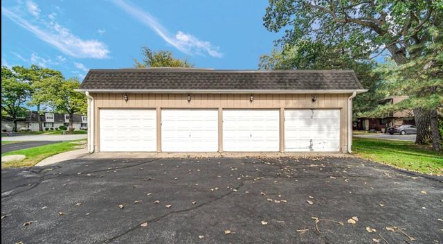 1439 Elm Court, Schererville, IN 46375