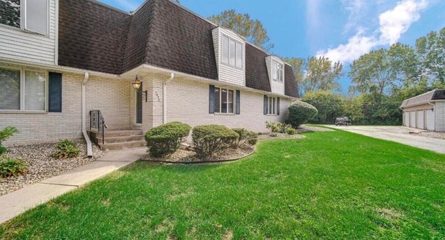 1439 Elm Court 1439, Schererville, IN 46375