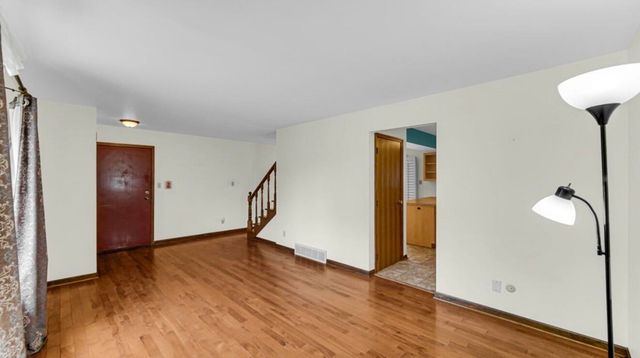 1439 Elm Court 1439, Schererville, IN 46375