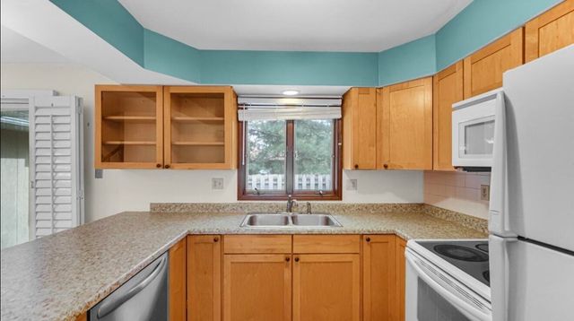 1439 Elm Court 1439, Schererville, IN 46375