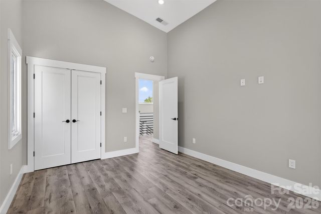 98 Downing Street, Asheville, NC 28806