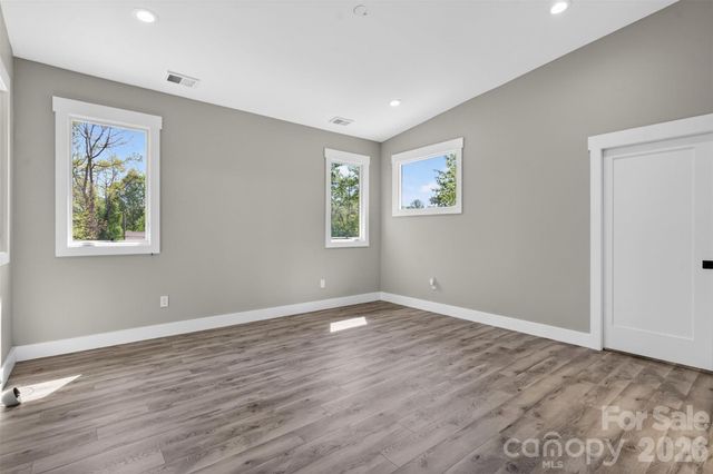 98 Downing Street, Asheville, NC 28806