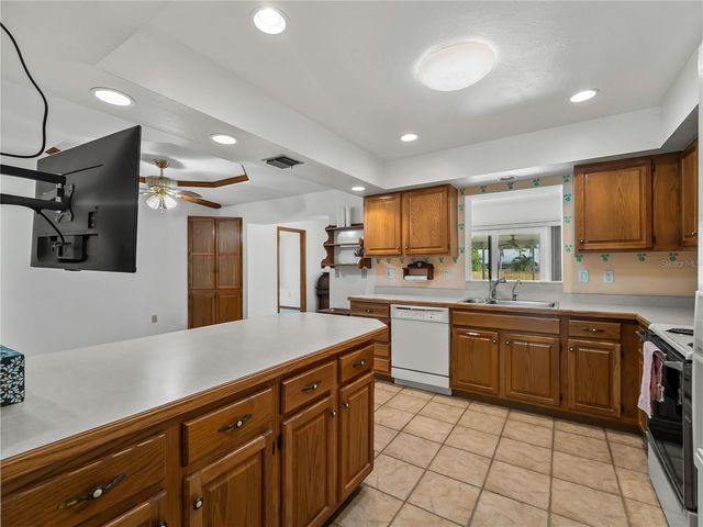 507 PALM AVENUE, Nokomis, FL 34275