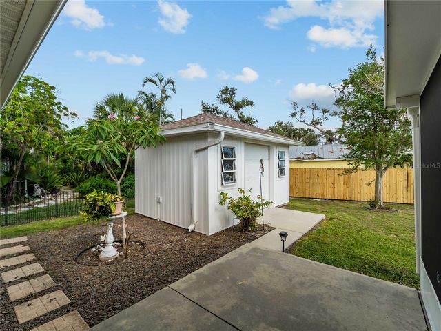 507 PALM AVENUE, Nokomis, FL 34275