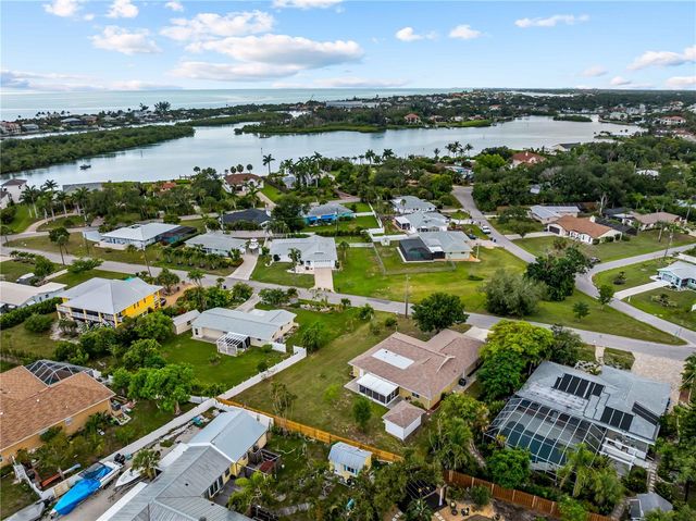 507 PALM AVENUE, Nokomis, FL 34275