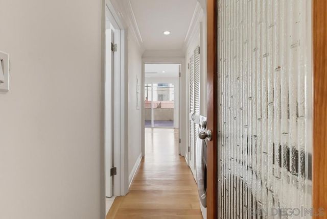 1520 Camden 106, Los Angeles, CA 90025