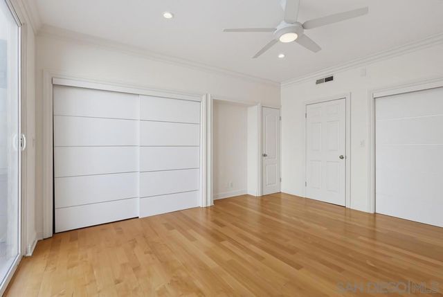 1520 Camden 106, Los Angeles, CA 90025