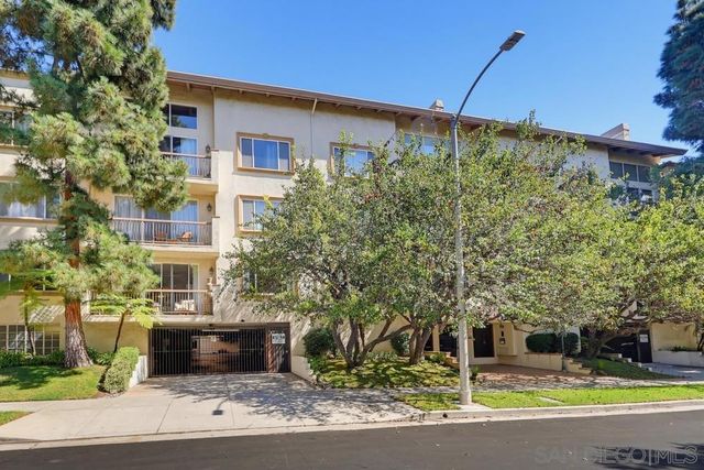 1520 Camden 106, Los Angeles, CA 90025