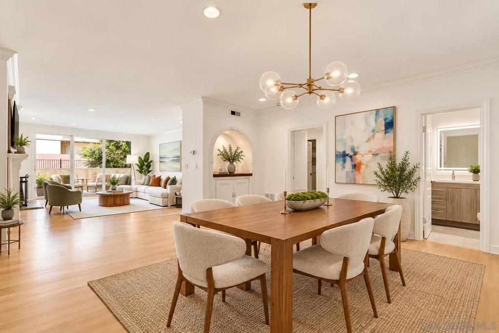 1520 Camden 106, Los Angeles, CA 90025