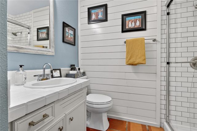 1106 S Paisano Dr, Rockport, TX 78382