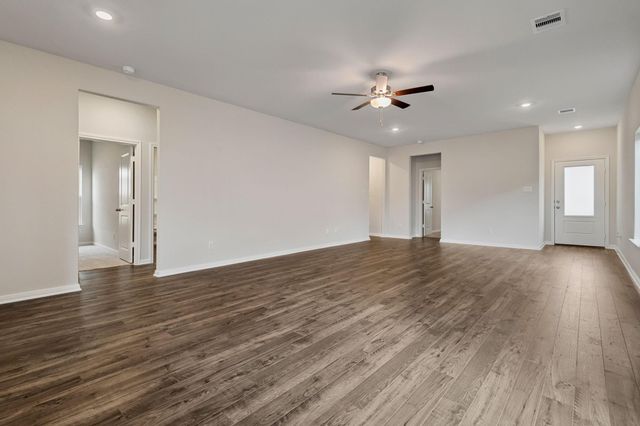 16471 Honeysuckle Hill Drive, Conroe, TX 77303
