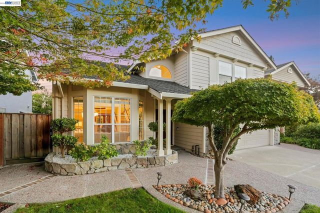 128 Summerset Ct, San Ramon, CA 94583