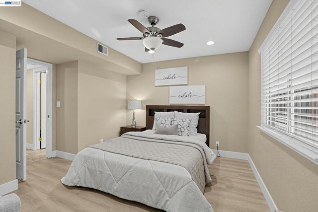 128 Summerset Ct, San Ramon, CA 94583