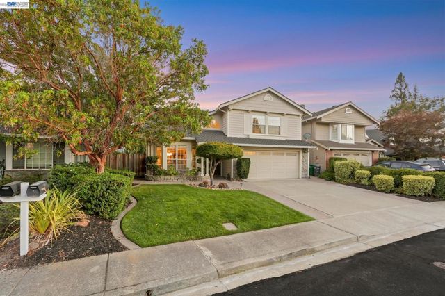 128 Summerset Ct, San Ramon, CA 94583