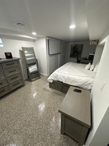 154 West St, Randolph, MA 02368
