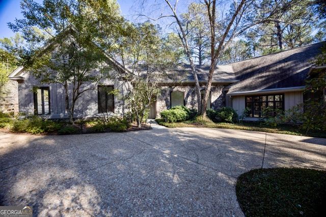 4 Mountain Ridge Court, Columbus, GA 31904