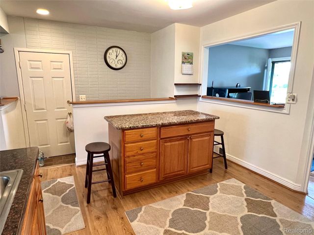 34405 Little Mack Avenue, Clinton Charter Township, MI 48035