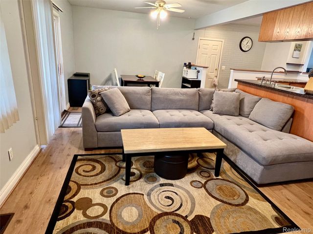 34405 Little Mack Avenue, Clinton Charter Township, MI 48035