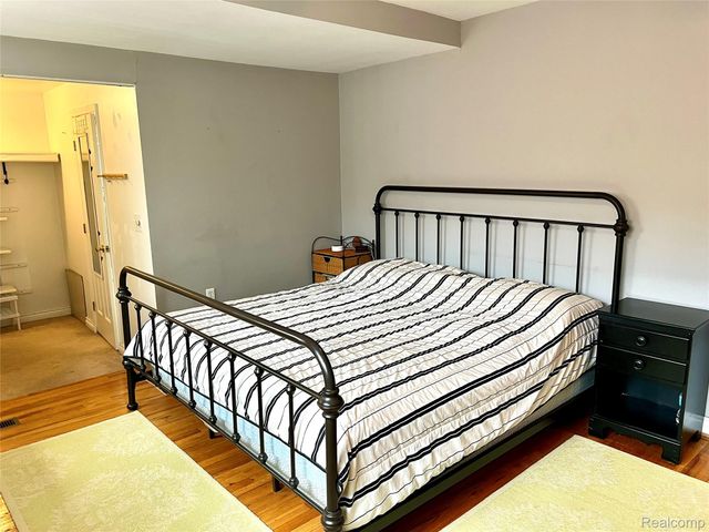 34405 Little Mack Avenue, Clinton Charter Township, MI 48035