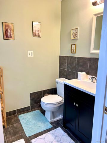 34405 Little Mack Avenue, Clinton Charter Township, MI 48035