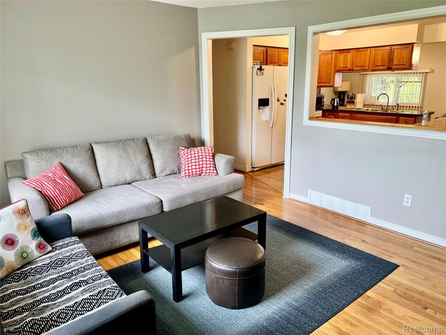 34405 Little Mack Avenue, Clinton Charter Township, MI 48035