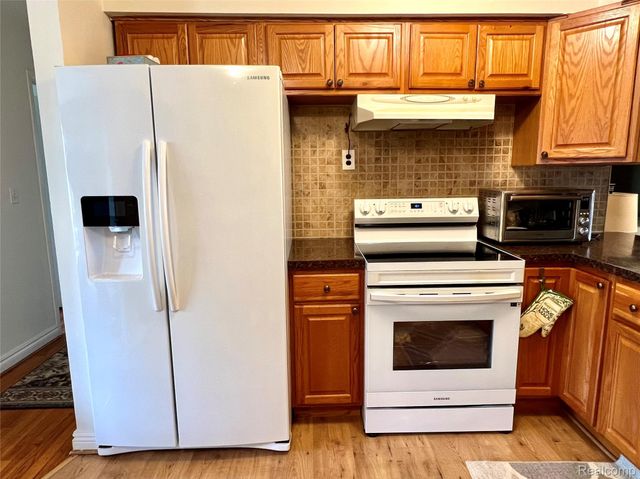 34405 Little Mack Avenue, Clinton Charter Township, MI 48035
