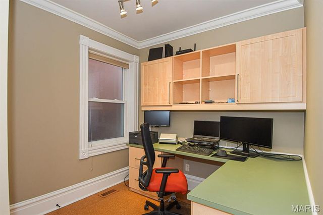 3324 Wyoming Street, St Louis, MO 63118