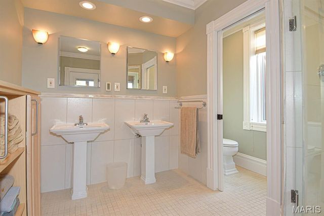 3324 Wyoming Street, St Louis, MO 63118