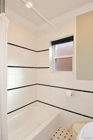 3324 Wyoming Street, St Louis, MO 63118