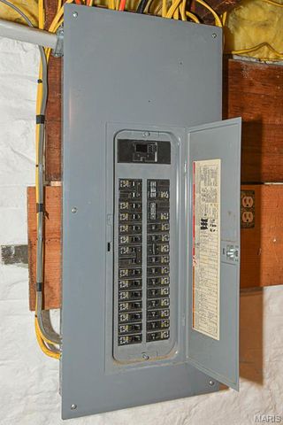 3324 Wyoming Street, St Louis, MO 63118