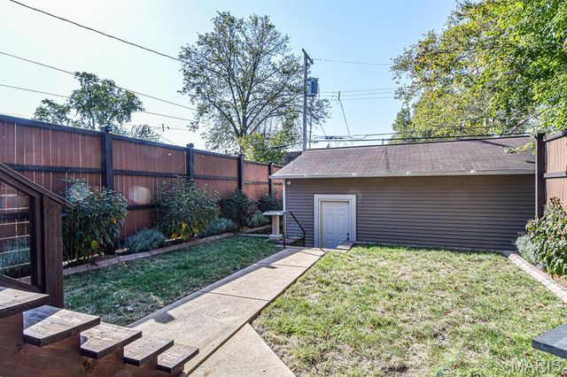 3324 Wyoming Street, St Louis, MO 63118