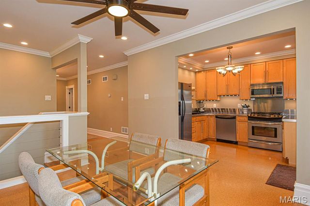 3324 Wyoming Street, St Louis, MO 63118